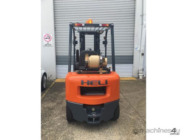 Container Mast 2.5ton LPG Forklifts5