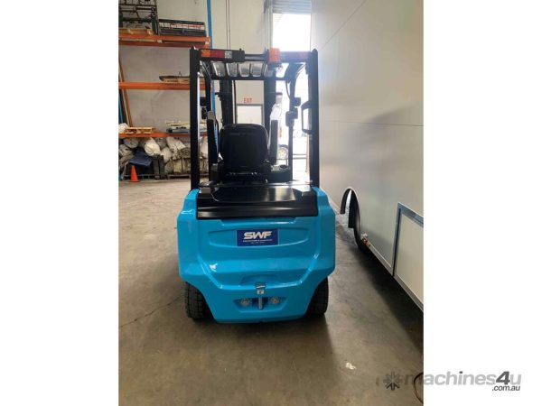 Lithium Powered Forklifts3